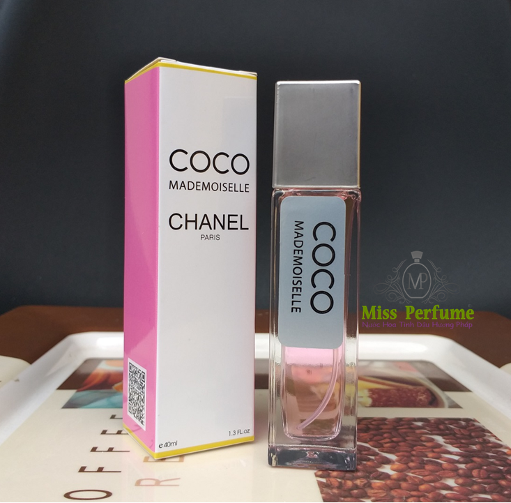 1577182217-cocomadeoisellechanel